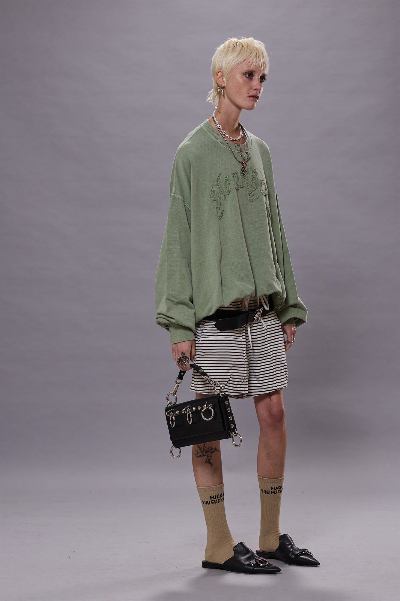 NEW YORK BALLOON CREWNECK - LIGHT OLIVE