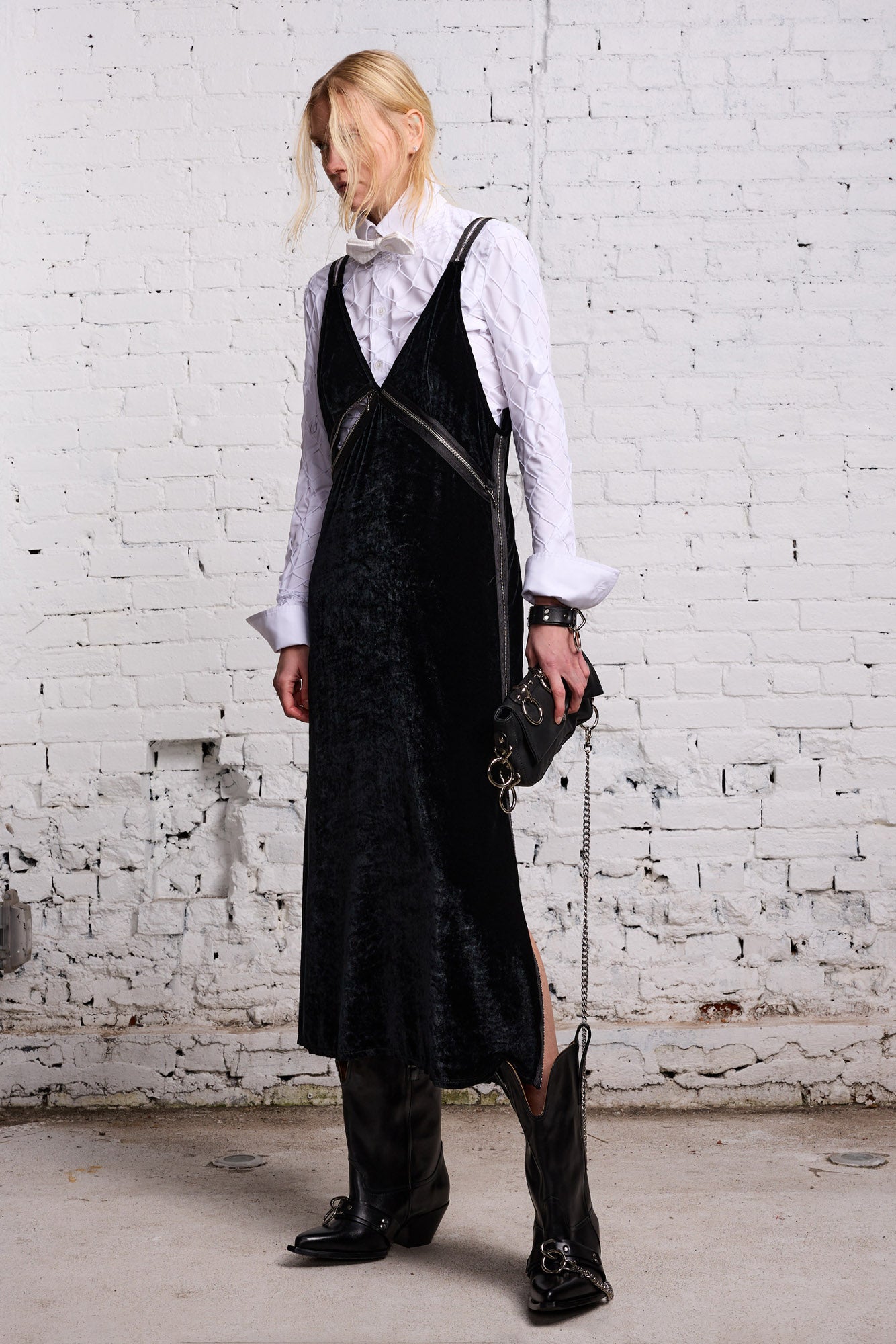 ZIPPER GRUNGE SLIP - BLACK VELVET