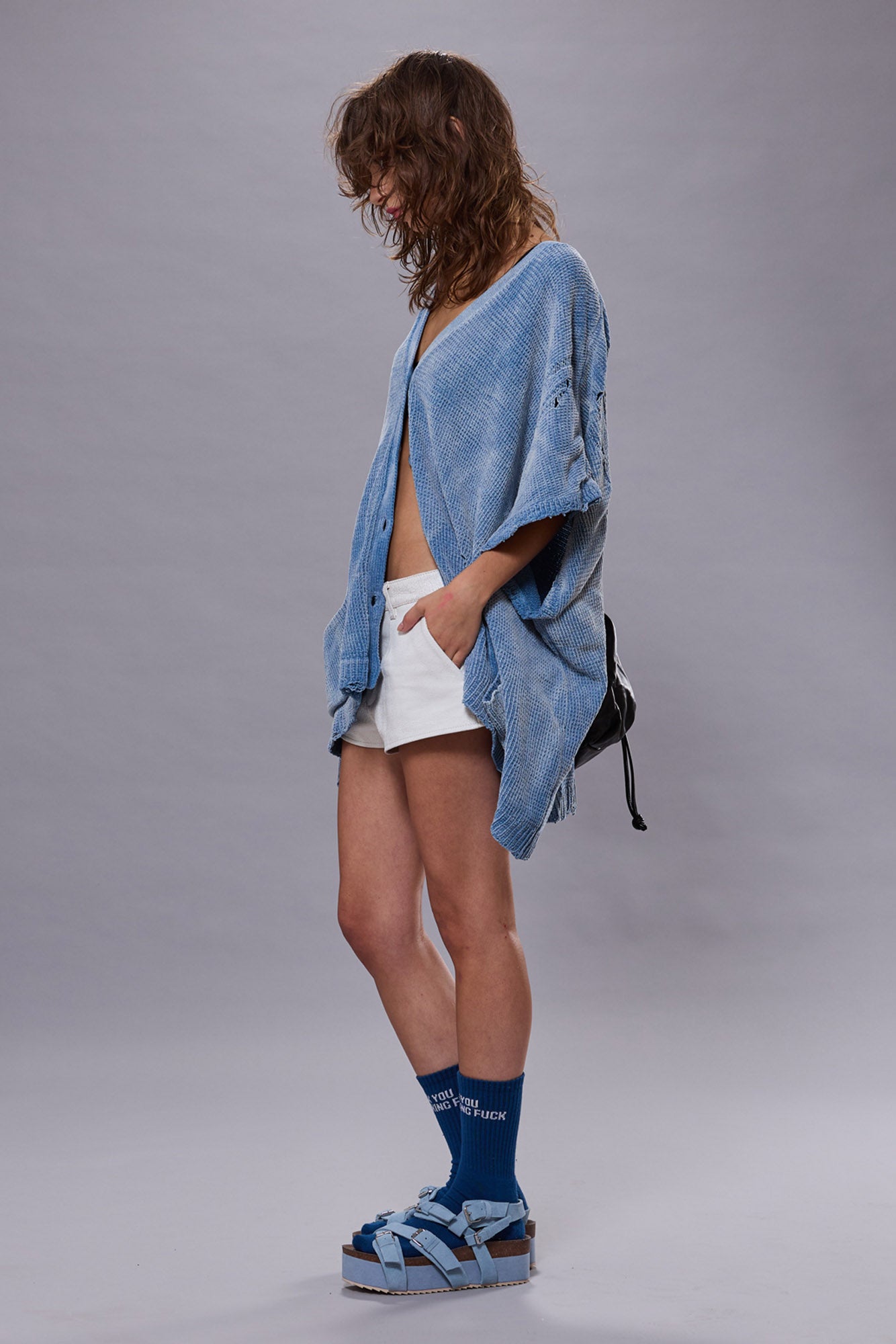 SLEEVELESS BOXY CARDIGAN DRESS - LIGHT BLUE