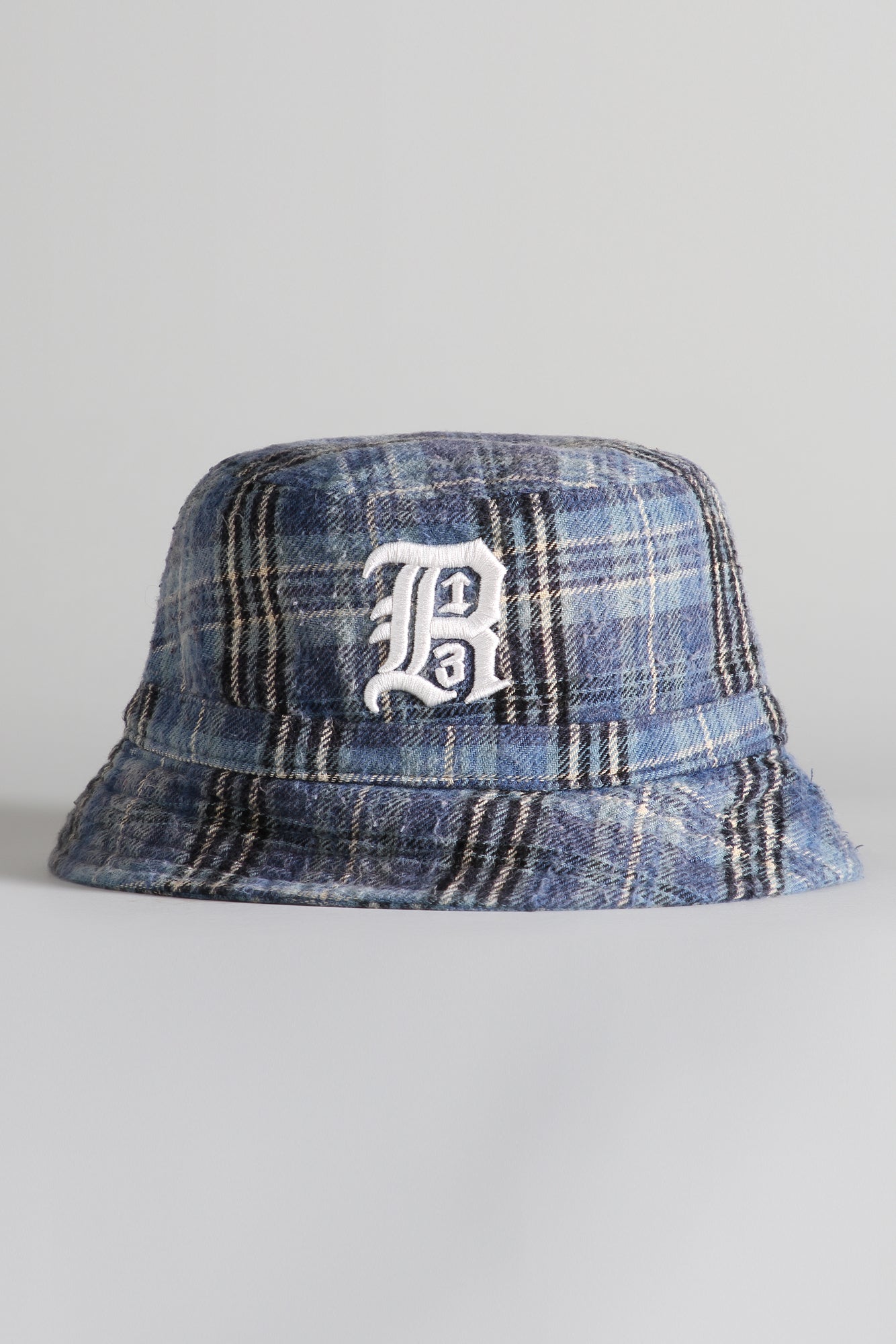 LAYERED BUCKET HAT - BLUE PLAID
