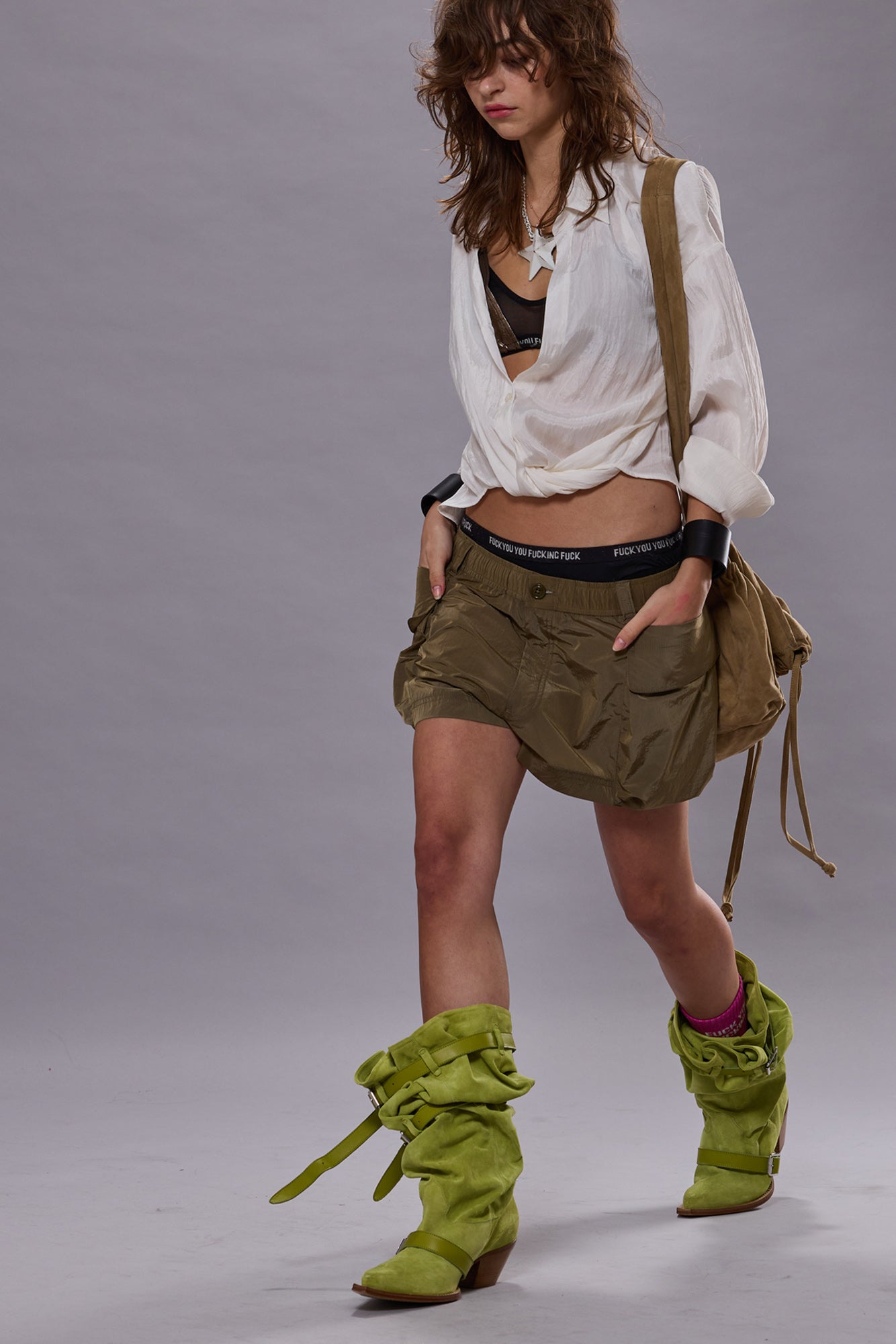 SHORTS WITH 2-WAY POCKETS - OLIVE
