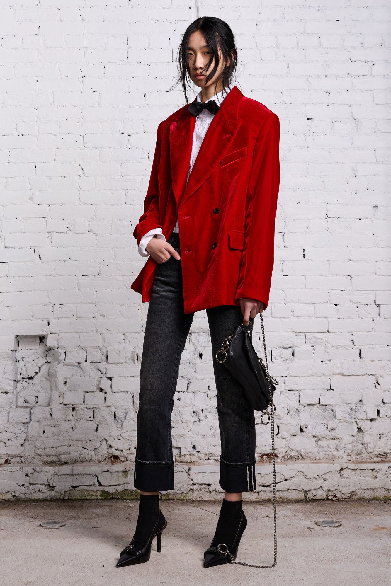OVERSIZED RAGGED BLAZER - RED VELVET