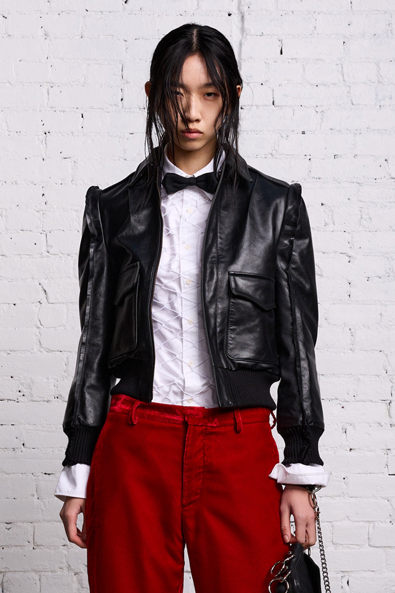 FLAT SLEEVE BOMBER - BLACK
