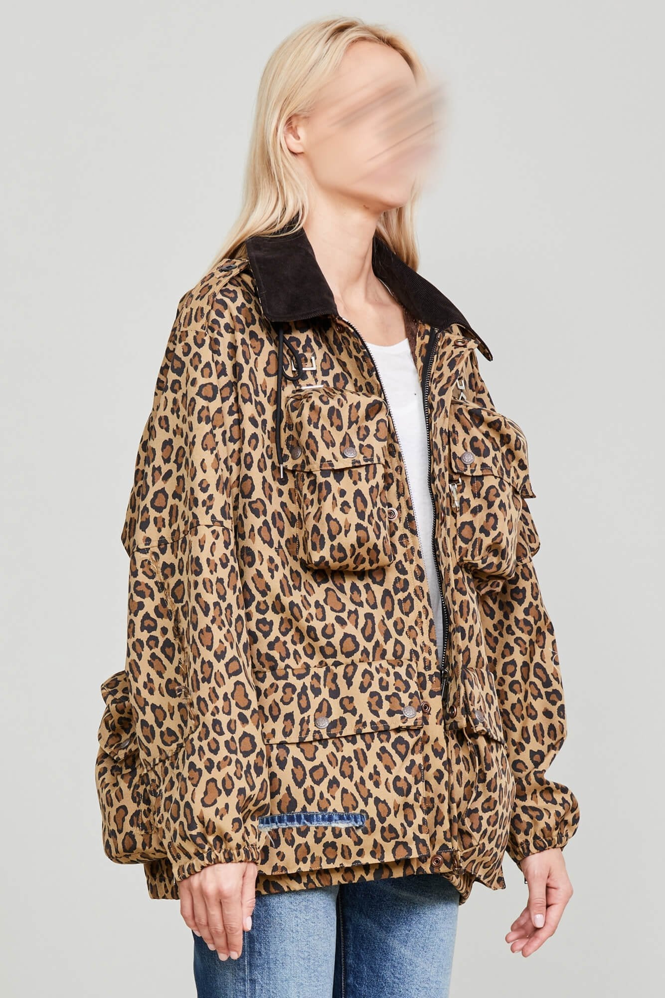 MULTIPOCKET WINDBREAKER - PRINTED LEOPARD