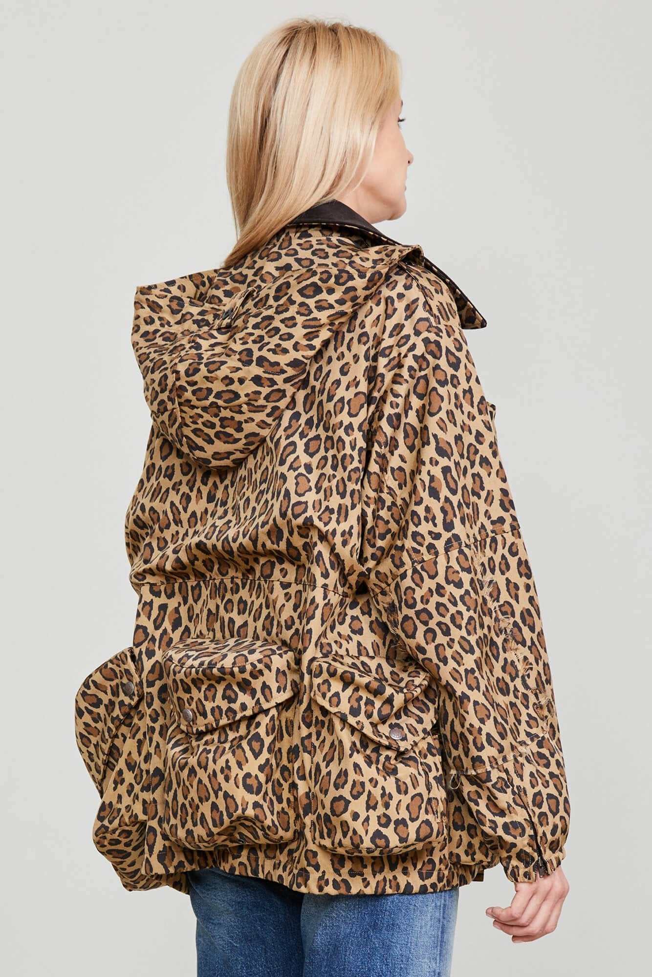 MULTIPOCKET WINDBREAKER - PRINTED LEOPARD