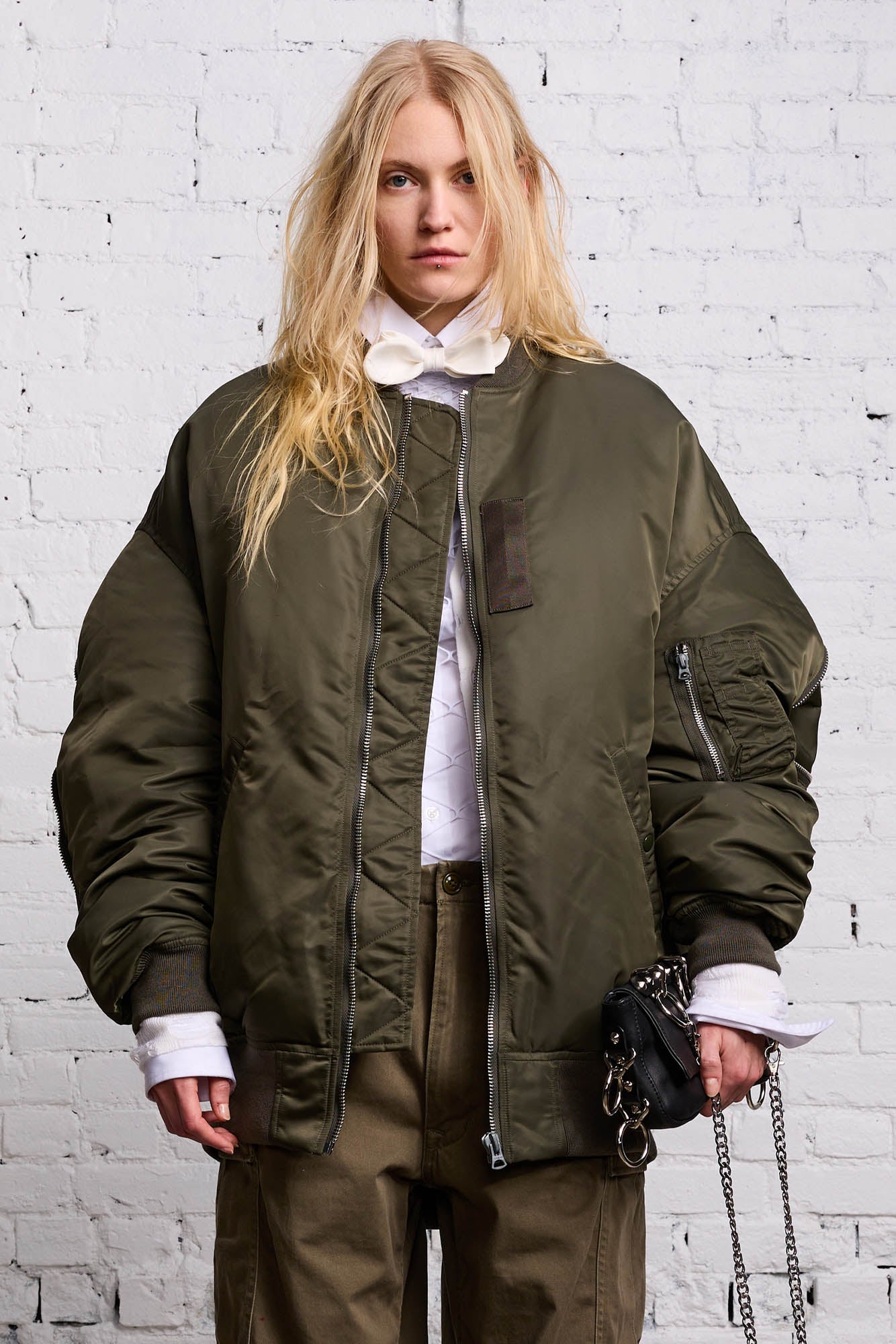 ZIP OUT DOWN BOMBER - OLIVE