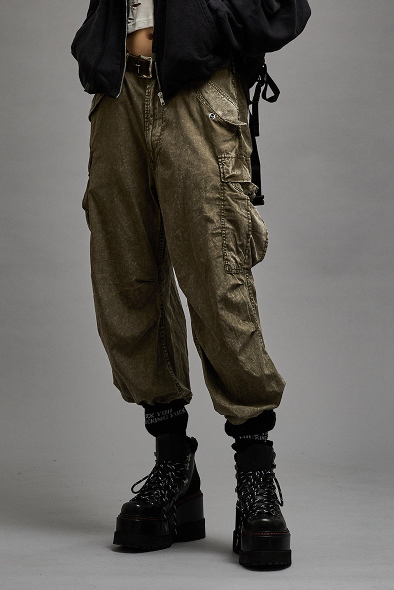 WIDE LEG CARGO - OLIVE GARMENT DYE