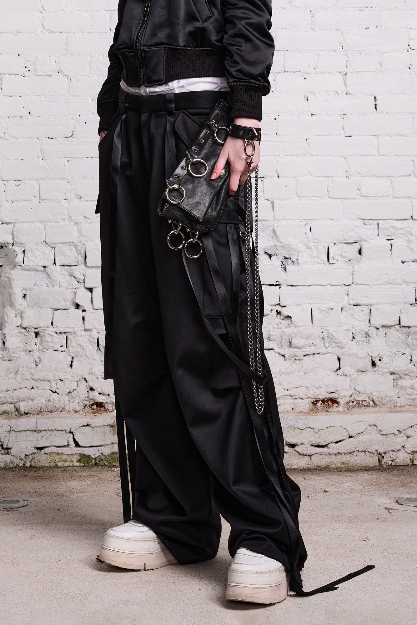 PLEATED TUXEDO CARGO PANT - BLACK