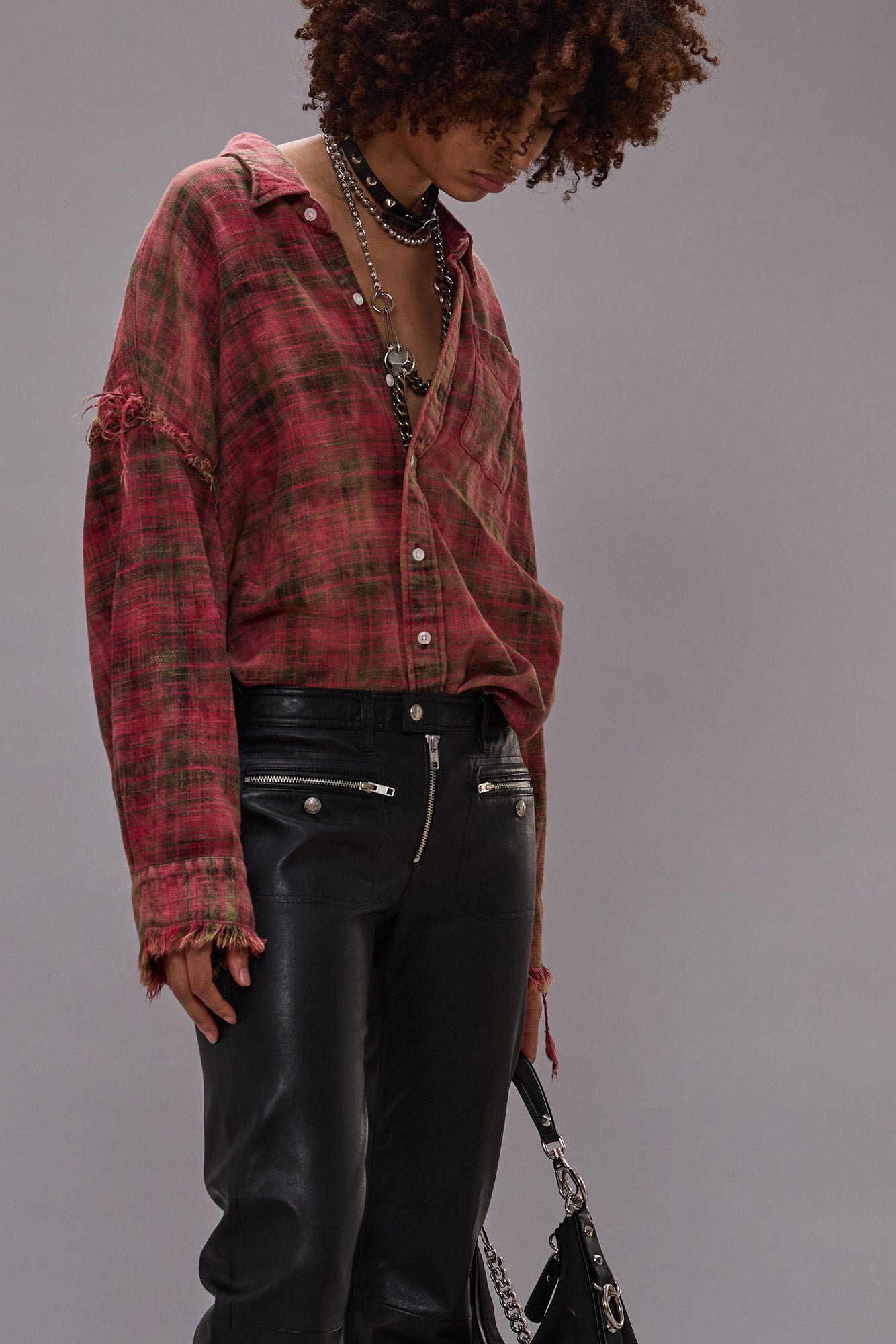 SHREDDED SEAM DROP NECK SHIRT - BLEACHED OUT RED PLAID