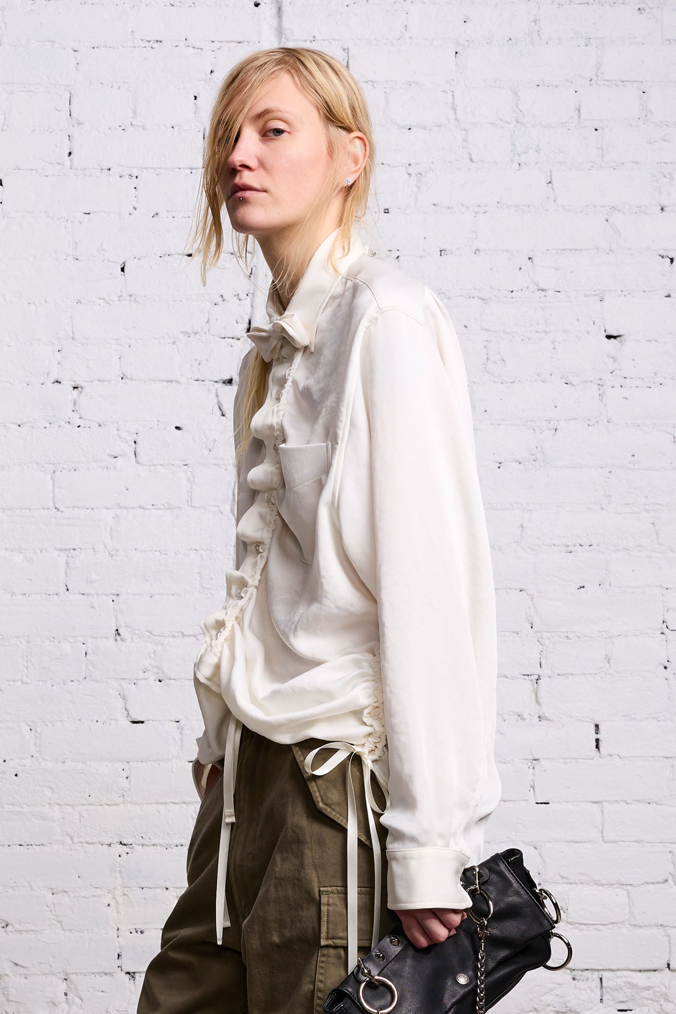 SHIRRED BOYFRIEND SHIRT - WHITE