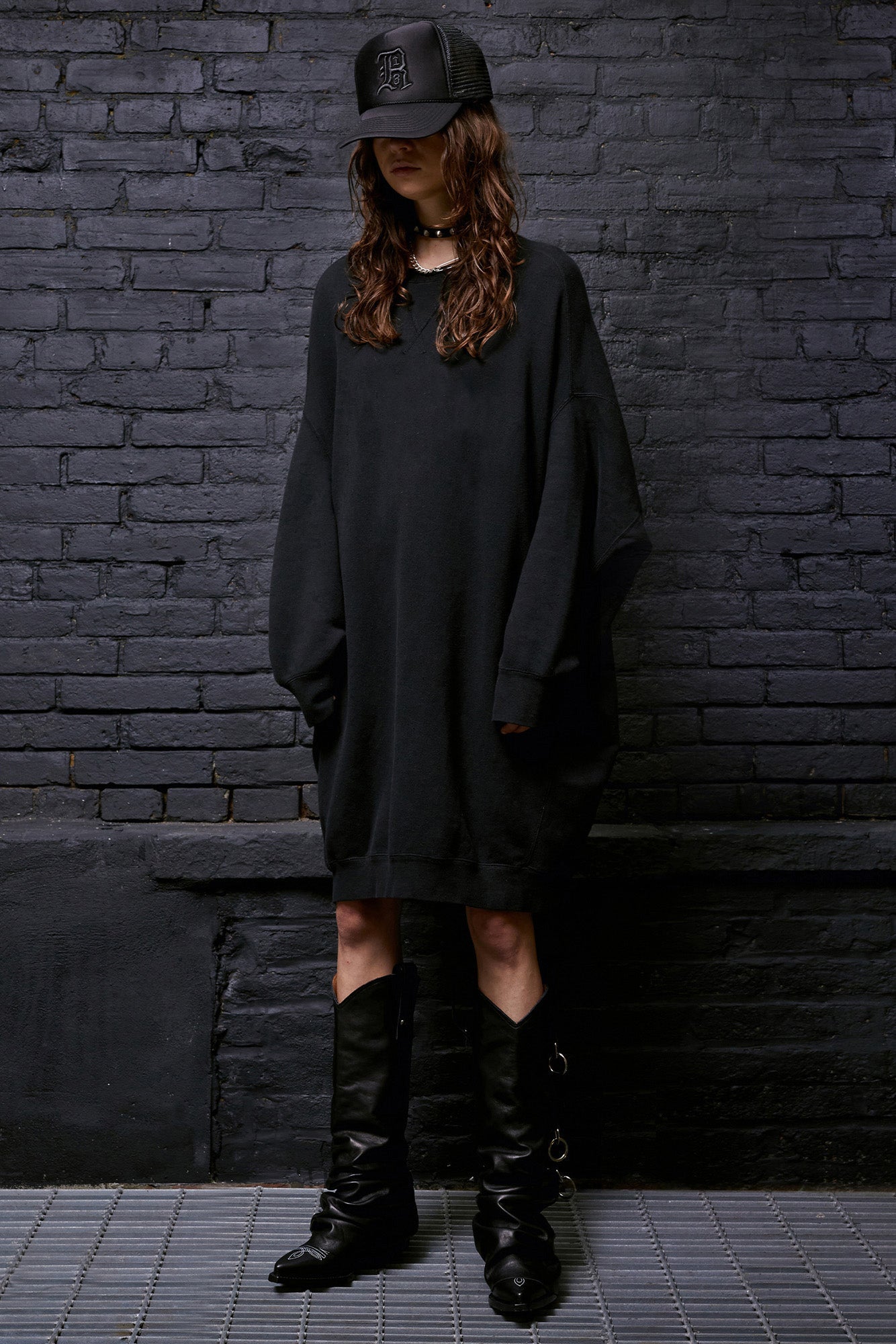 GRUNGE SWEATSHIRT DRESS - WASHED BLACK
