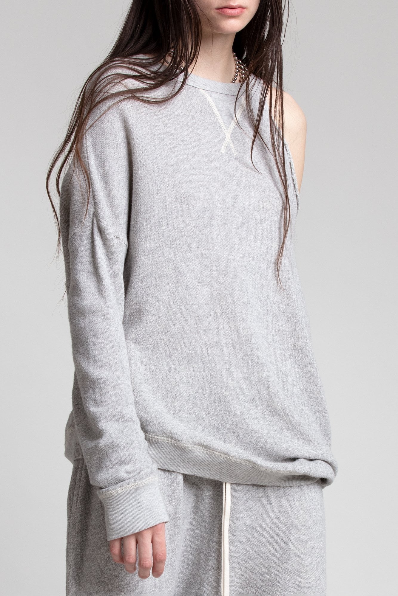 DISTORTED SWEATSHIRT - HEATHER GREY