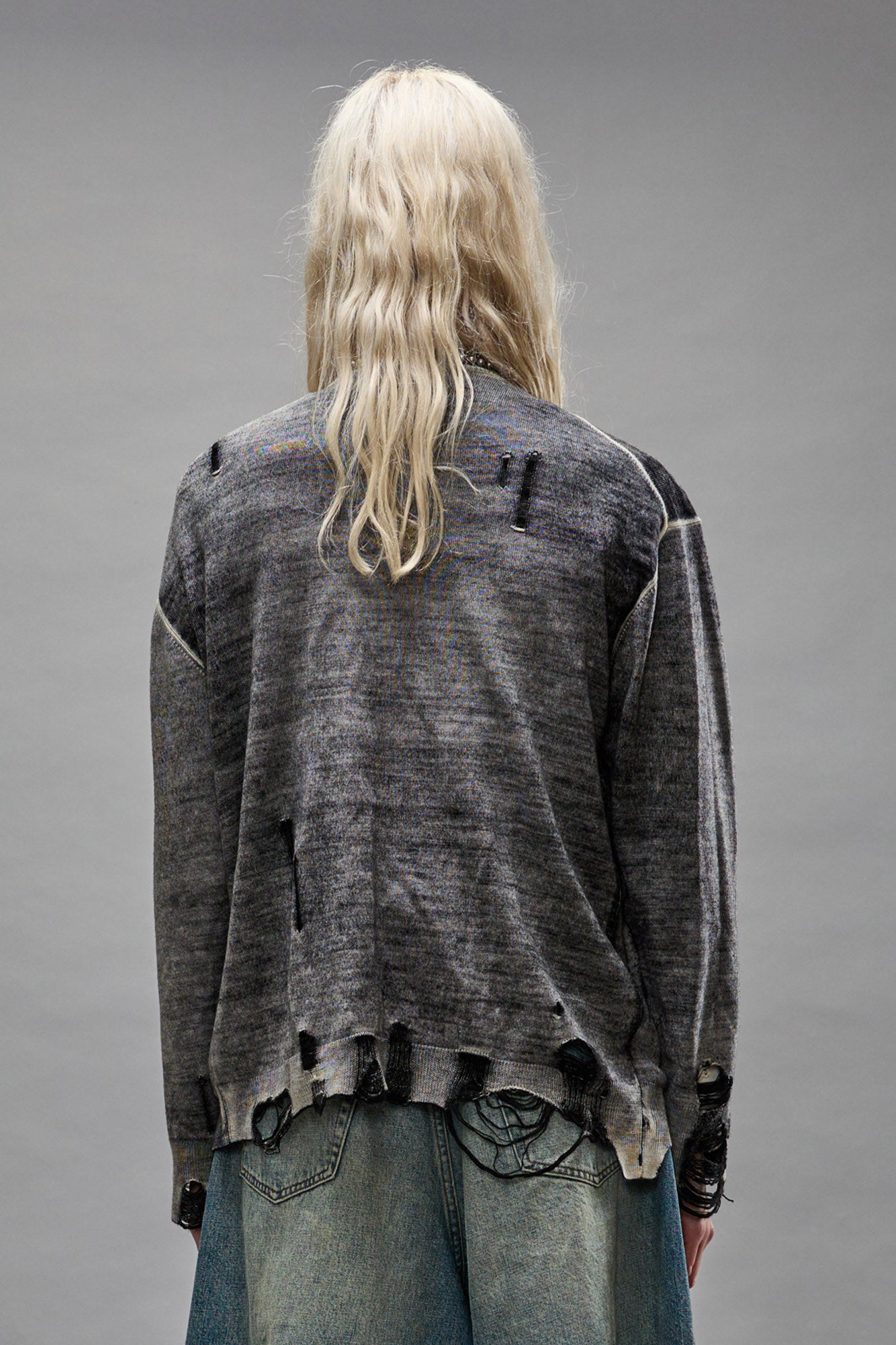 BOYFRIEND CARDIGAN - DISTRESSED BLACK