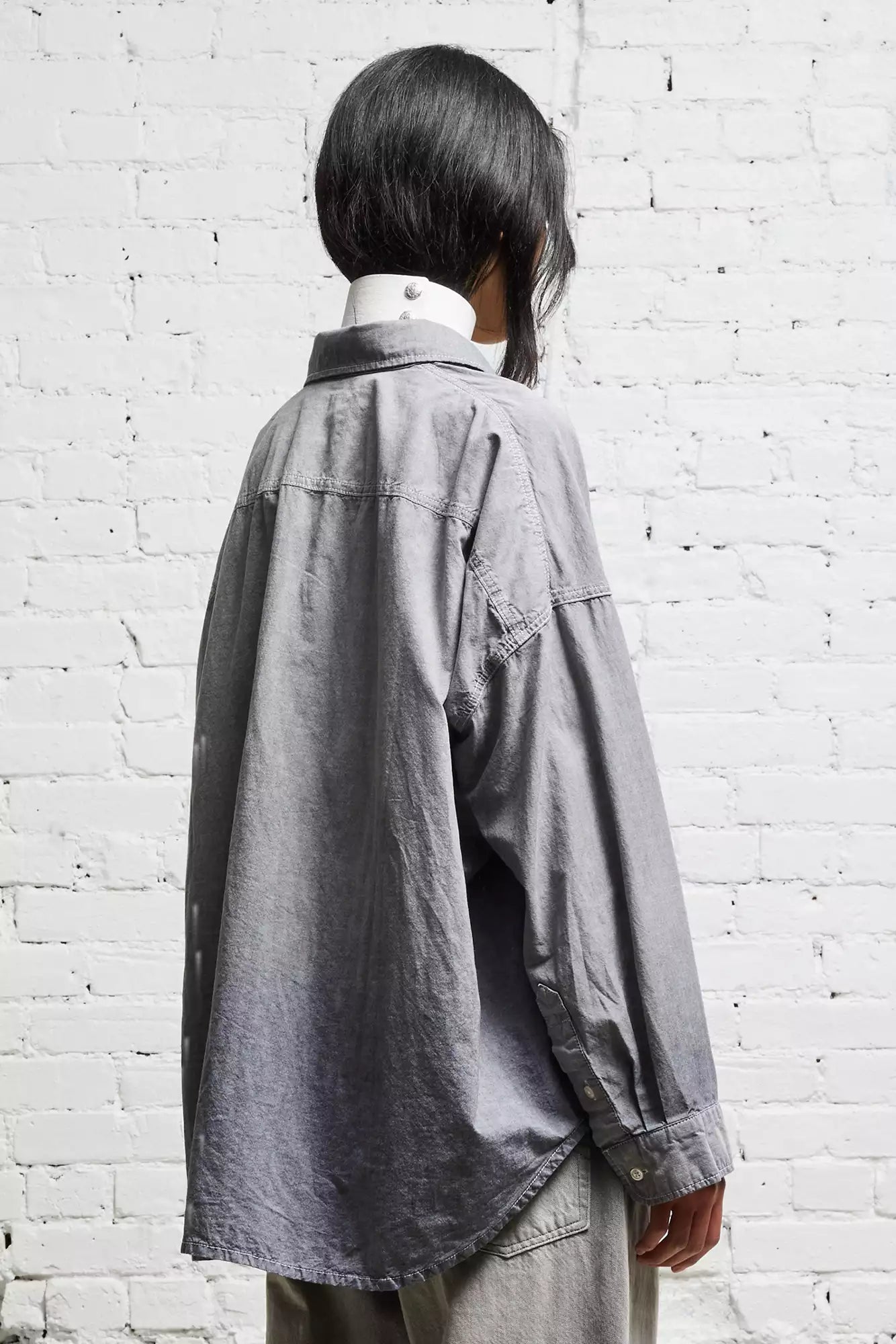 LONG SLEEVE BUTTON-UP - BLACK CHAMBRAY