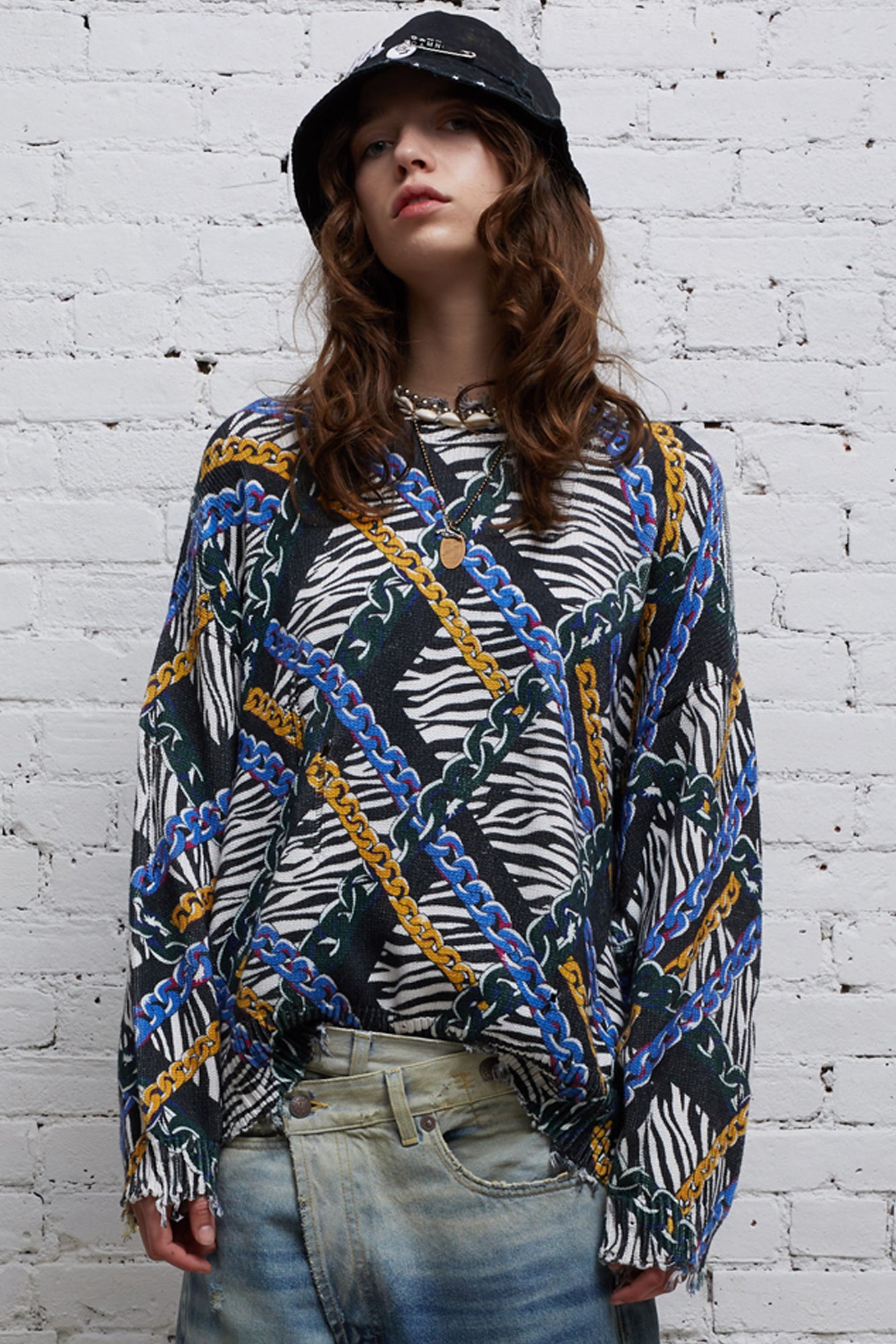 OVERSIZED SWEATER - CHAINED ZEBRA