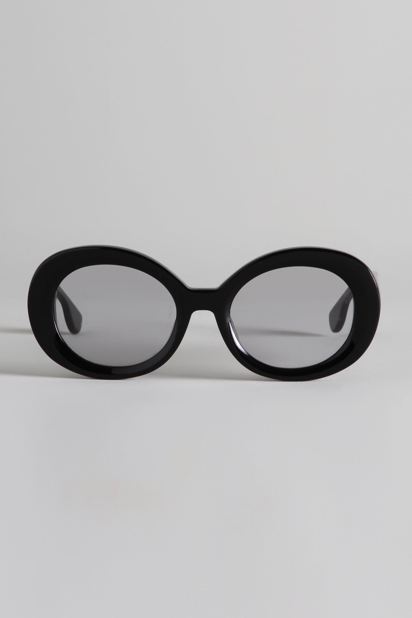 R13 SUNGLASSES - BLACK AND GREY