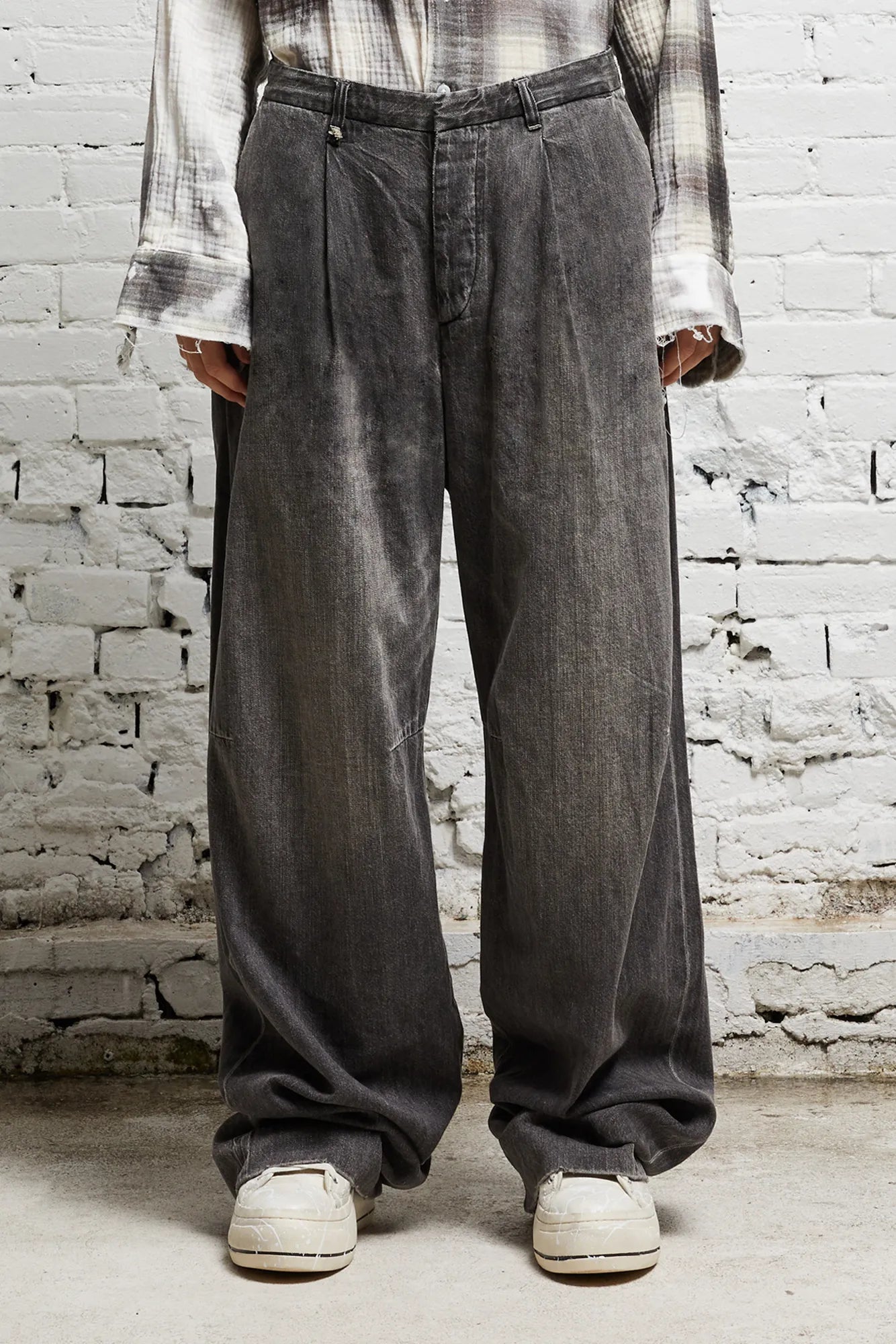 WAYNE DENIM TROUSER - KANE BLACK