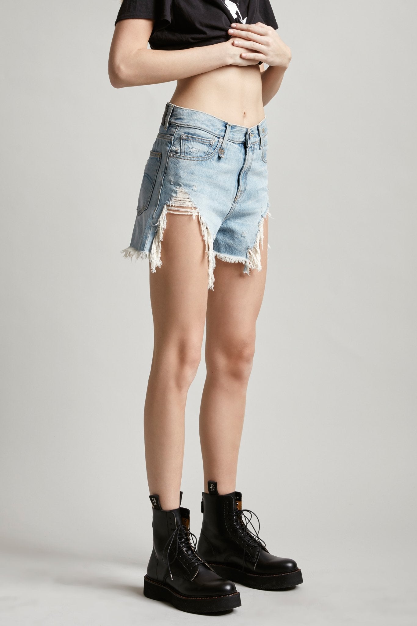 SHREDDED SLOUCH SHORT - TILLY
