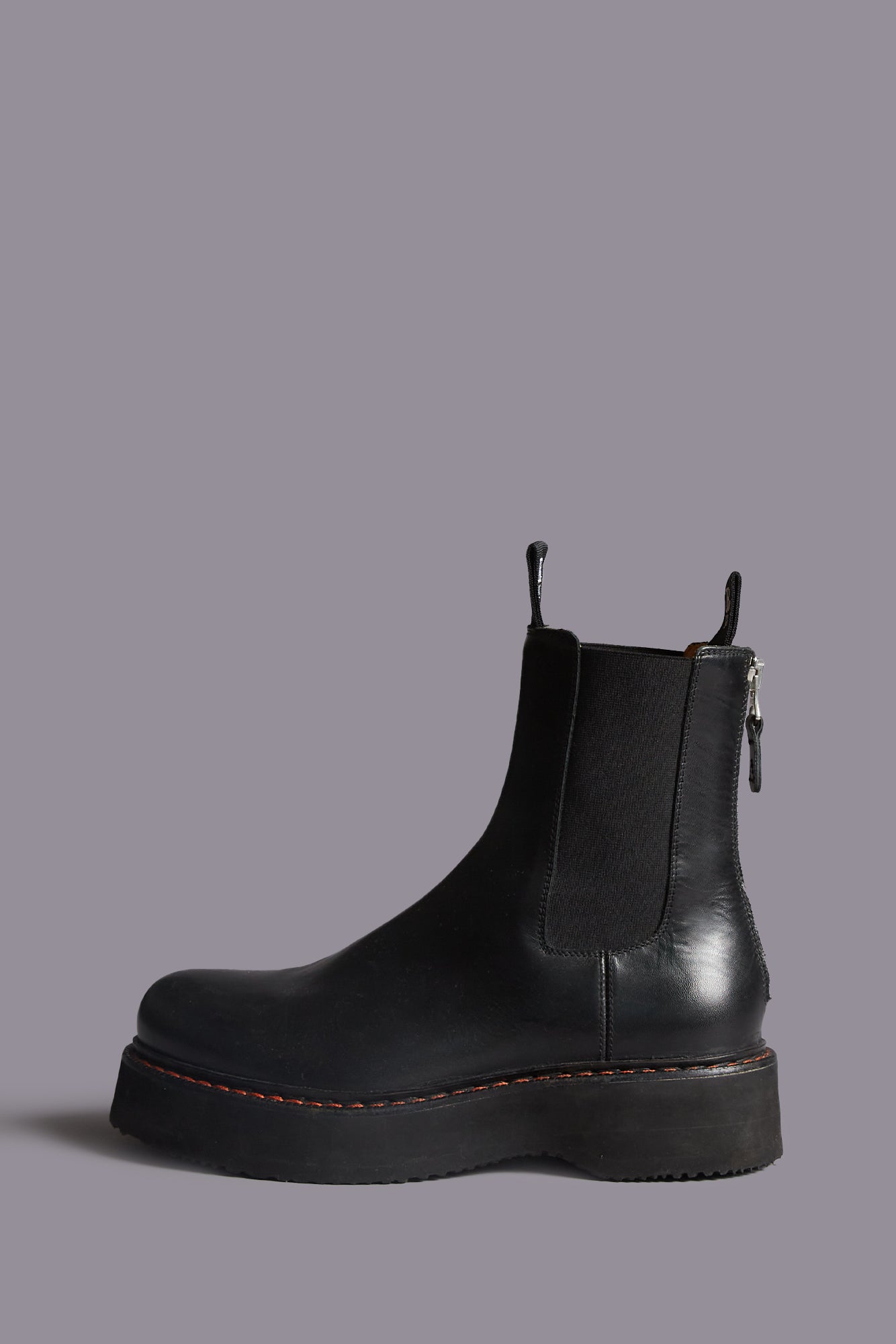 SINGLE STACK CHELSEA BOOT - BLACK